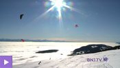 En kite sur les crêtes jurassiennes